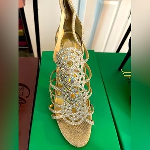 Goddess bling 💎 heels